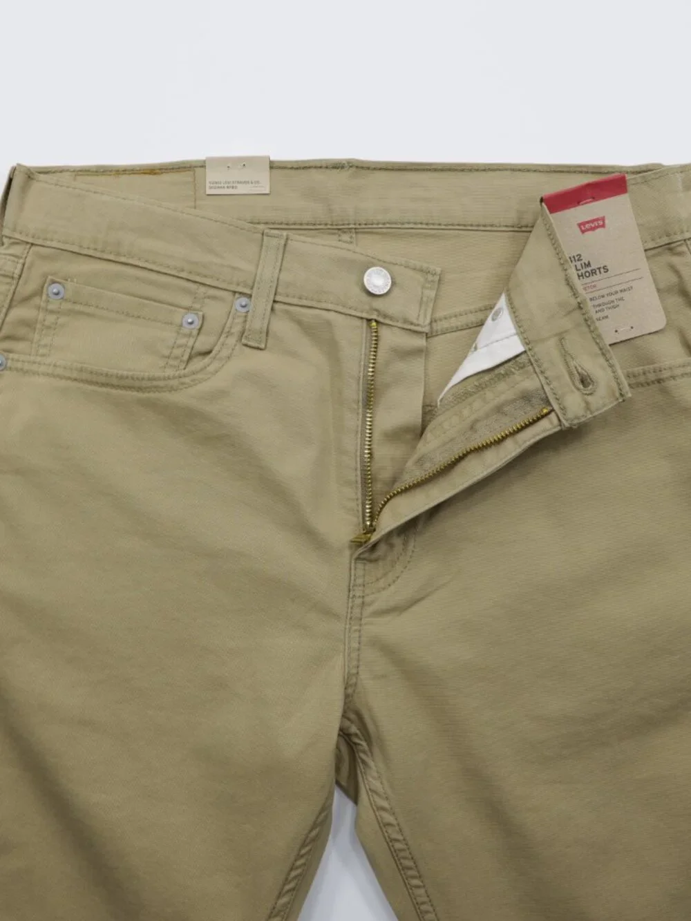 Levi's 412 Men's Comfortable Canvas Stretch‎ Slim Fit Shorts Beige Size 36X9